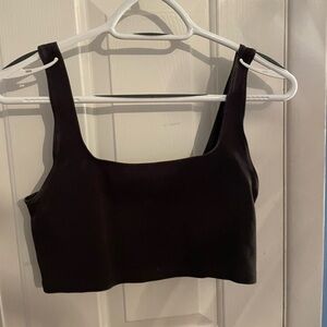 Cropped Wilfred Free Tank Top!